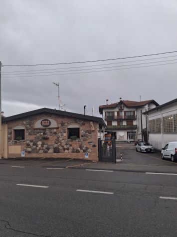 locale commerciale in affitto ad Arcisate
