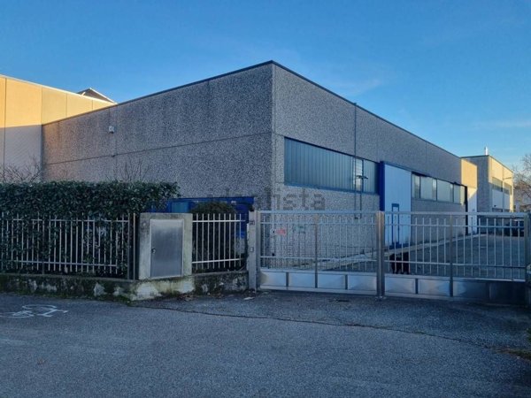 capannone in affitto ad Arsago Seprio