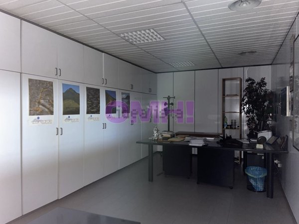 locale commerciale in affitto ad Arsago Seprio
