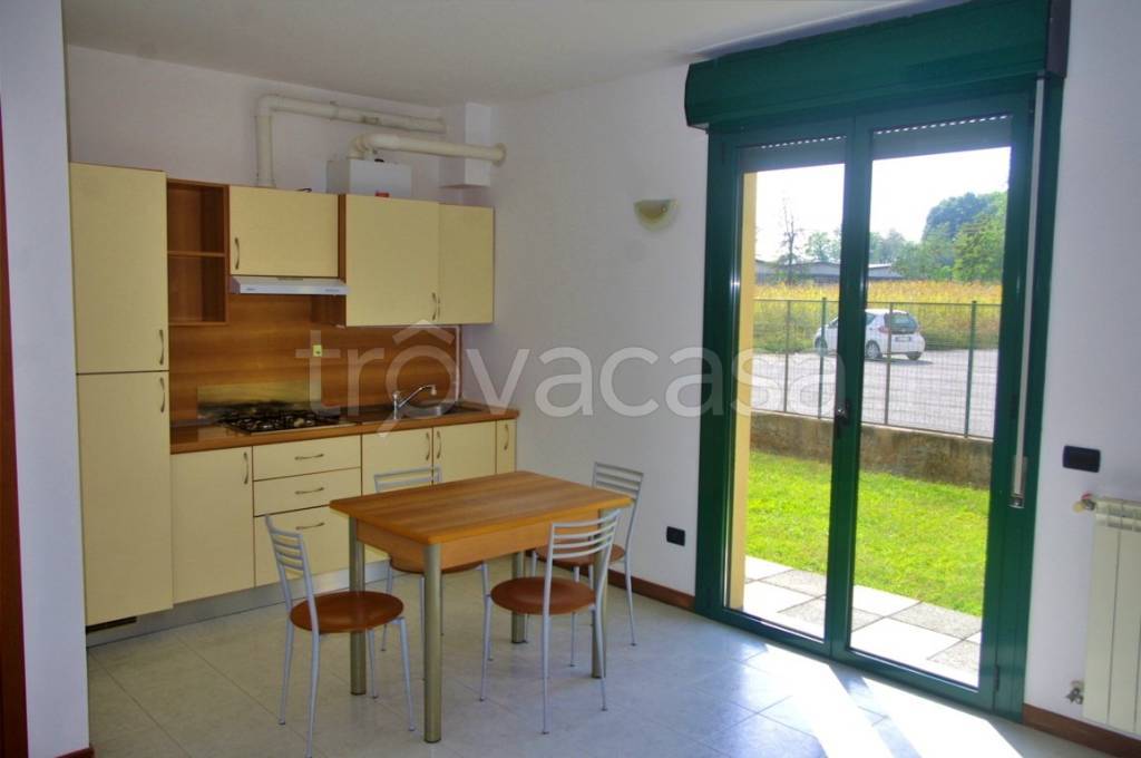 appartamento in affitto ad Arsago Seprio