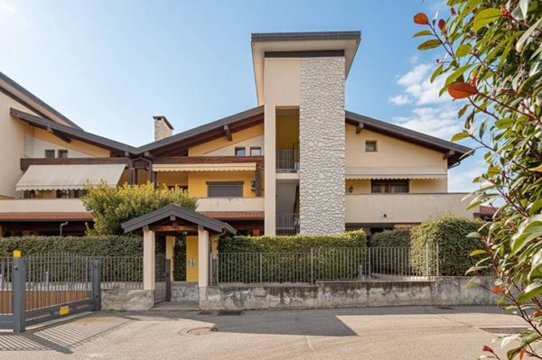 appartamento in affitto ad Arsago Seprio