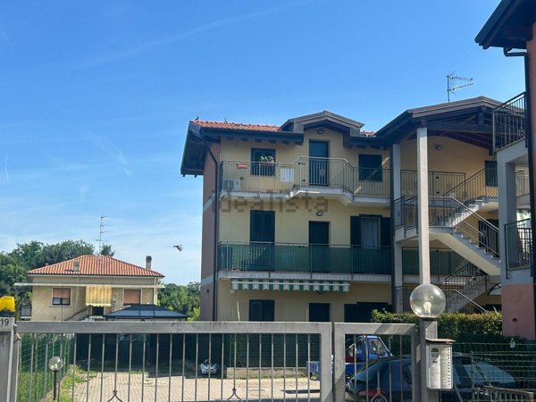appartamento in affitto ad Arsago Seprio