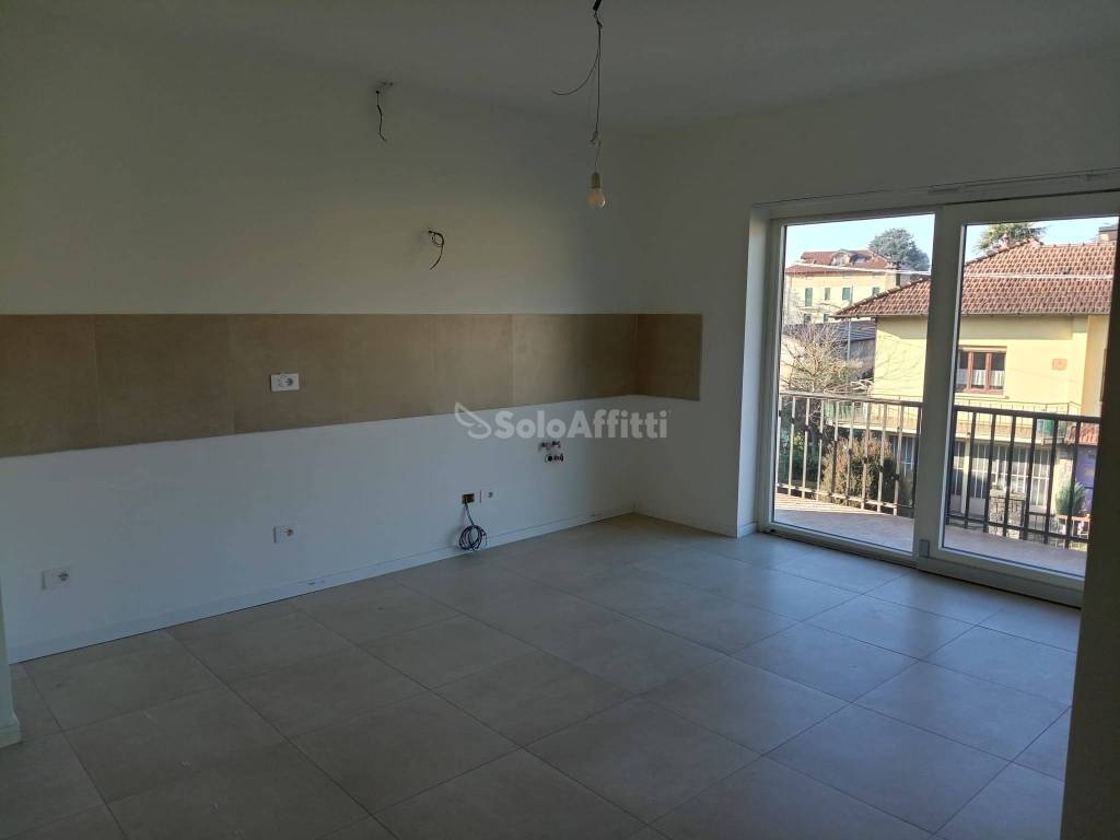 appartamento in affitto ad Azzate