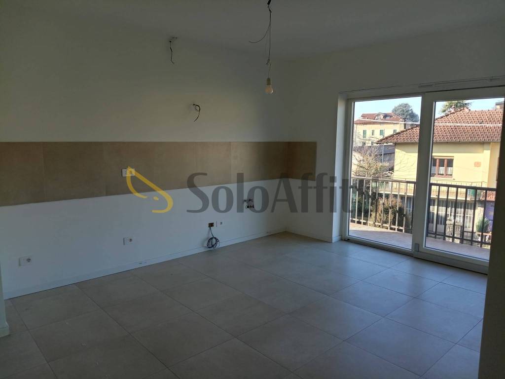 appartamento in affitto ad Azzate