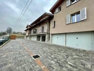 casa indipendente in affitto ad Azzate