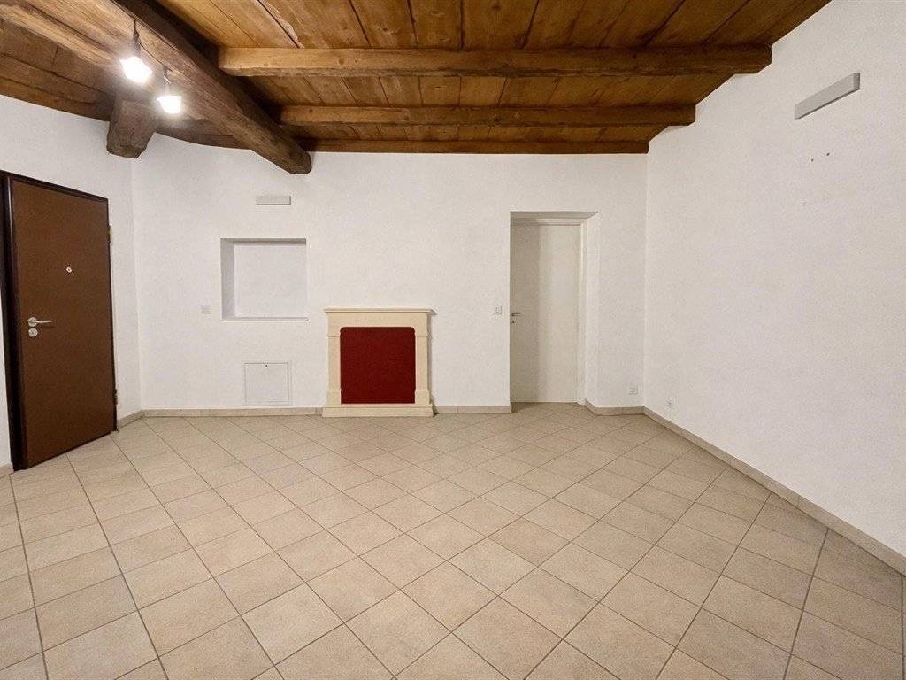 appartamento in affitto ad Azzate