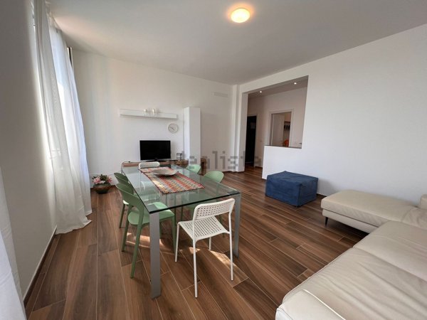 appartamento in affitto a Barasso