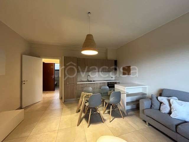 appartamento in affitto a Barasso