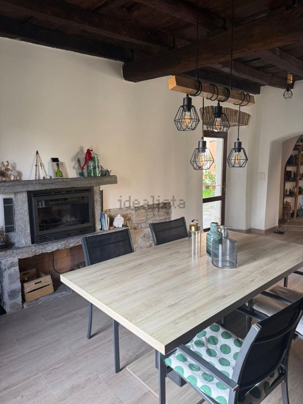 appartamento in affitto a Barasso