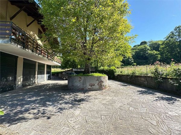 appartamento in affitto a Besozzo in zona Cardana