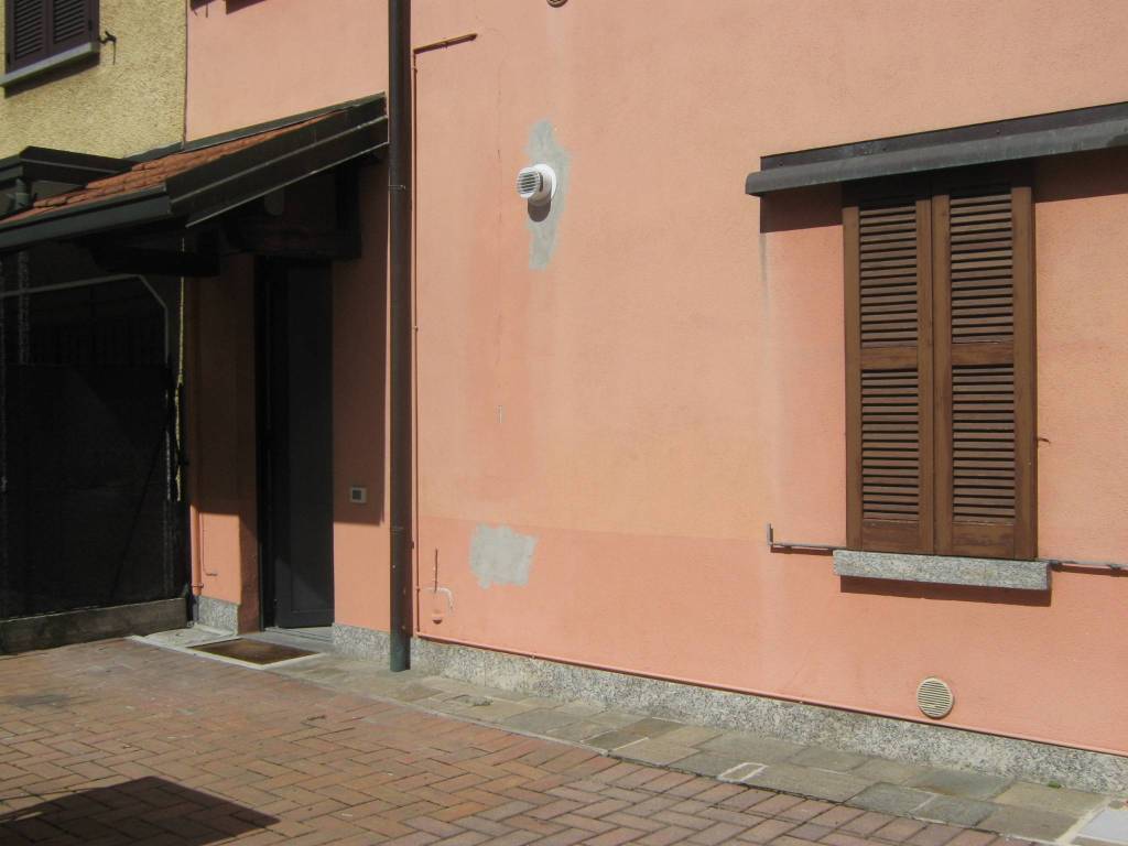 appartamento in affitto a Besozzo