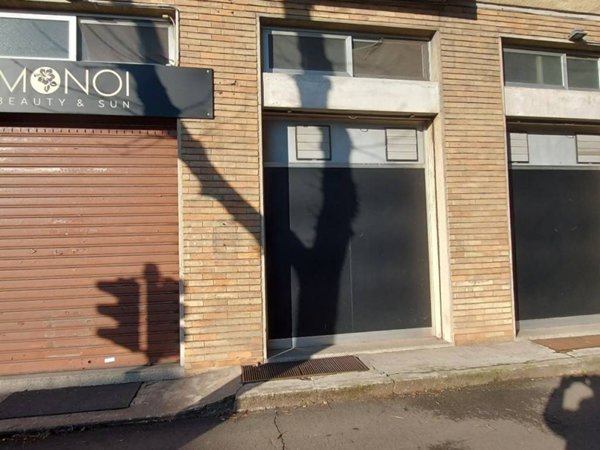 negozio in affitto a Busto Arsizio