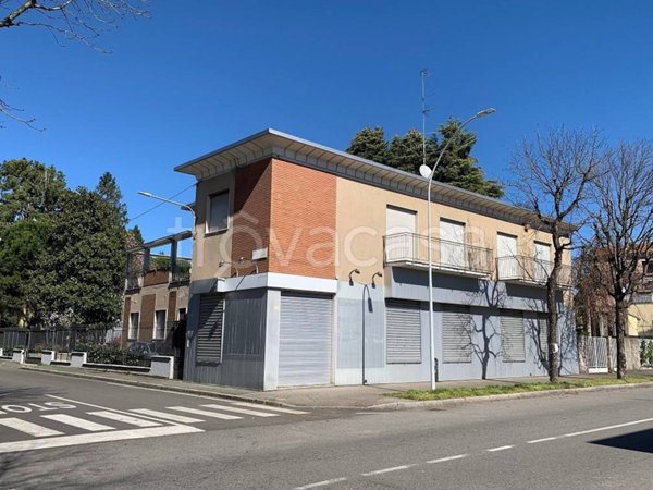 negozio in affitto a Busto Arsizio