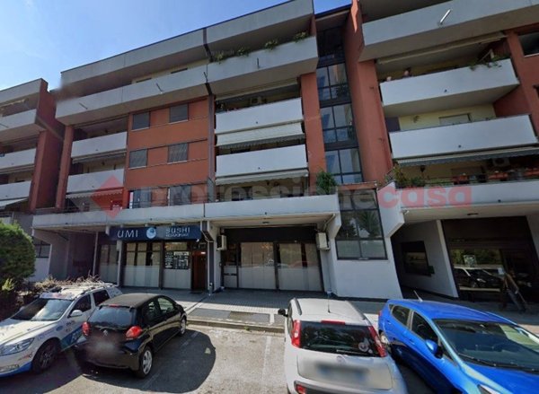 negozio in affitto a Busto Arsizio