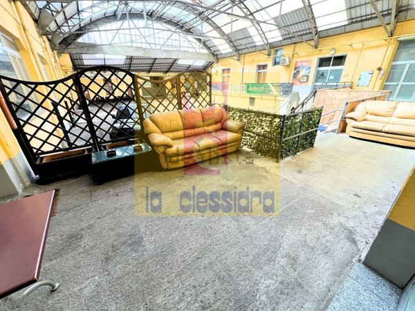 locale commerciale in affitto a Busto Arsizio