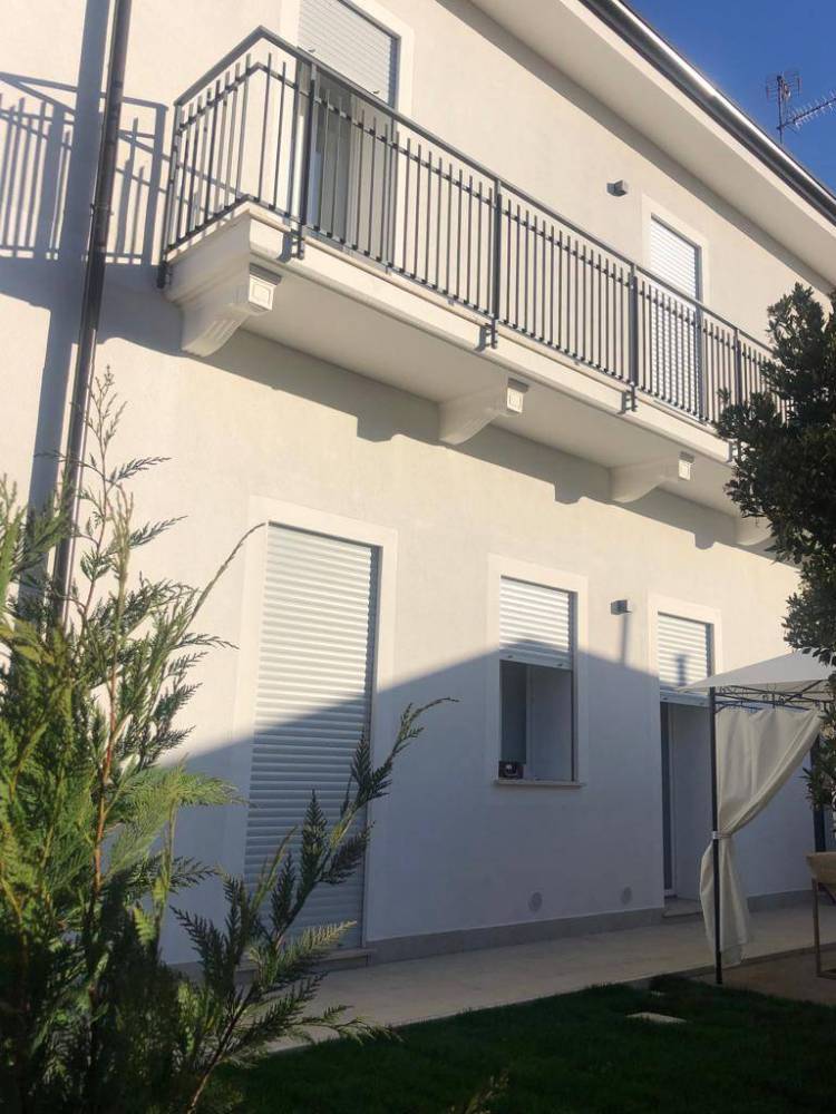 casa indipendente in affitto a Busto Arsizio