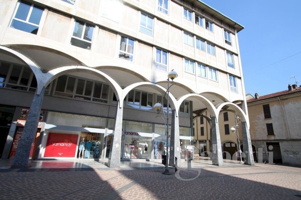 ufficio in affitto a Busto Arsizio