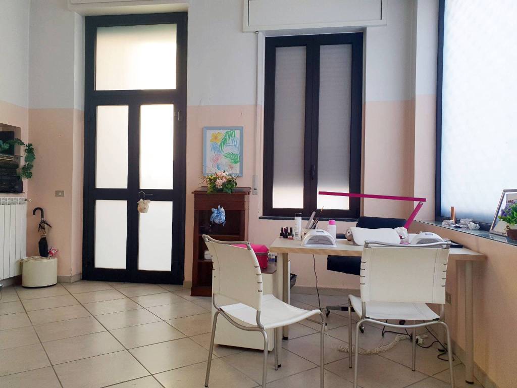 negozio in affitto a Busto Arsizio