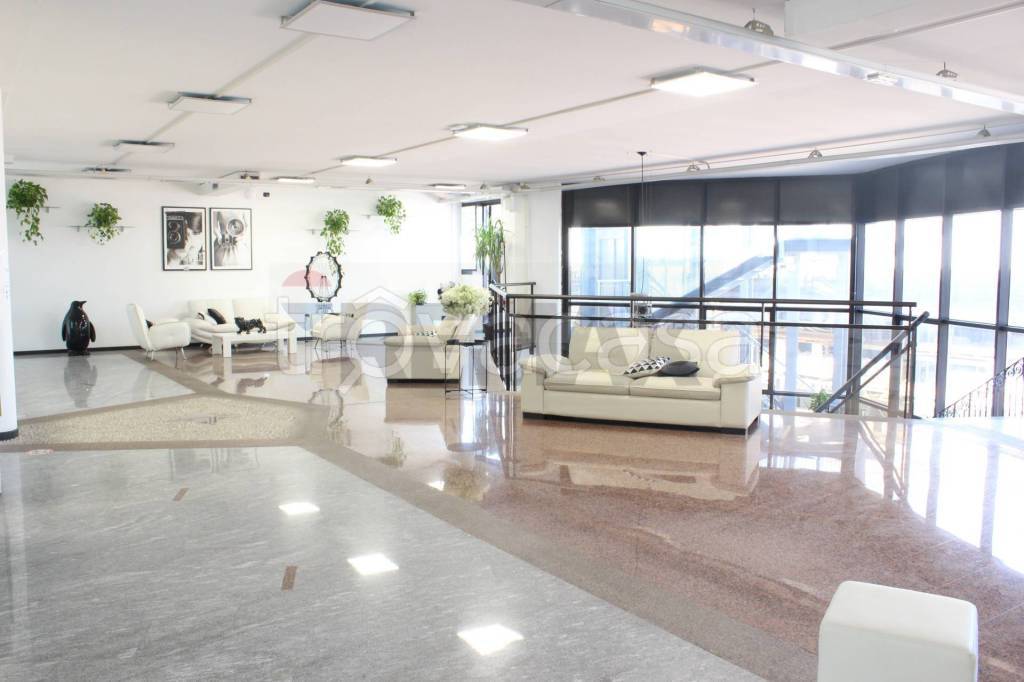 ufficio in affitto a Busto Arsizio