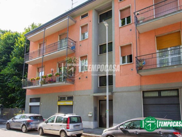 negozio in affitto a Busto Arsizio