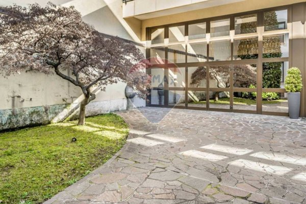 ufficio in affitto a Busto Arsizio