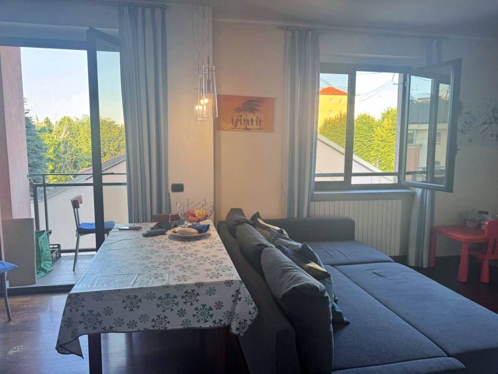 intera palazzina in affitto a Busto Arsizio