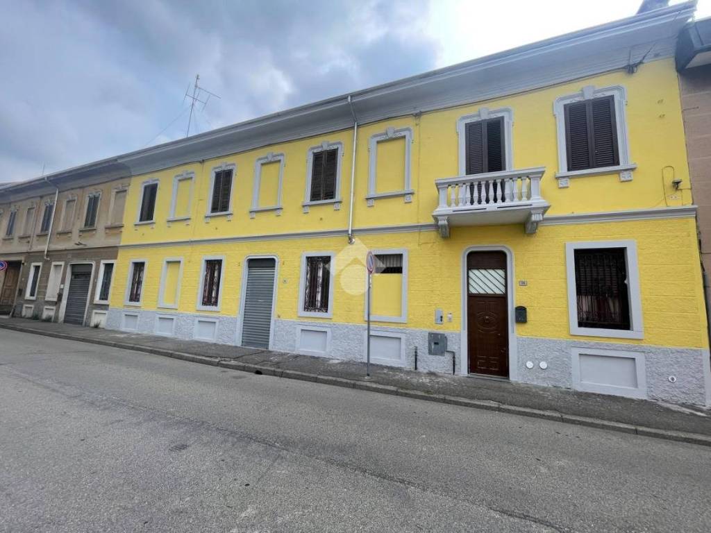 negozio in affitto a Busto Arsizio