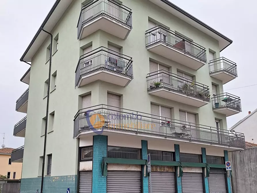 negozio in affitto a Busto Arsizio