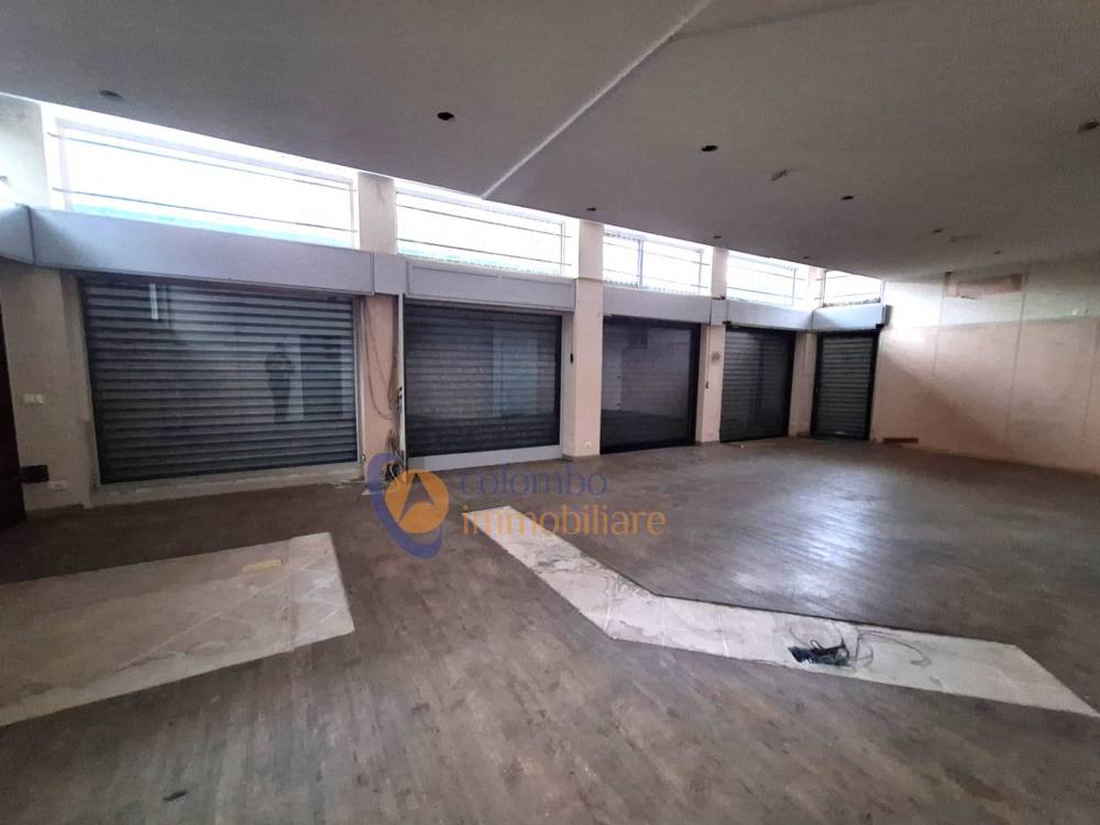 negozio in affitto a Busto Arsizio