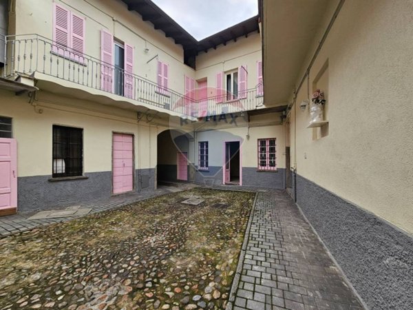 negozio in affitto a Busto Arsizio