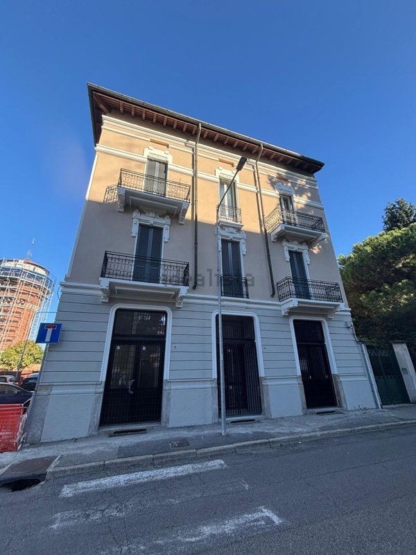 ufficio in affitto a Busto Arsizio