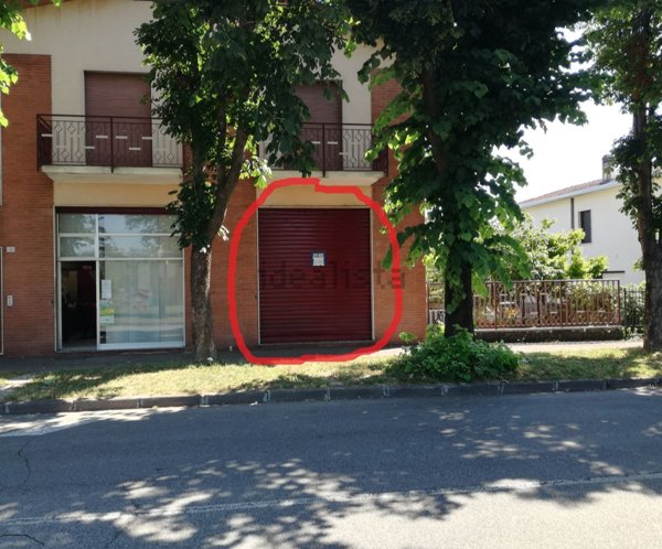 negozio in affitto a Busto Arsizio