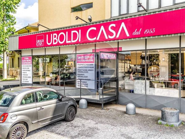 negozio in affitto a Busto Arsizio