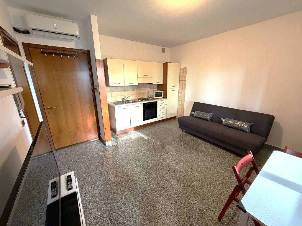 appartamento in affitto a Busto Arsizio in zona Borsano