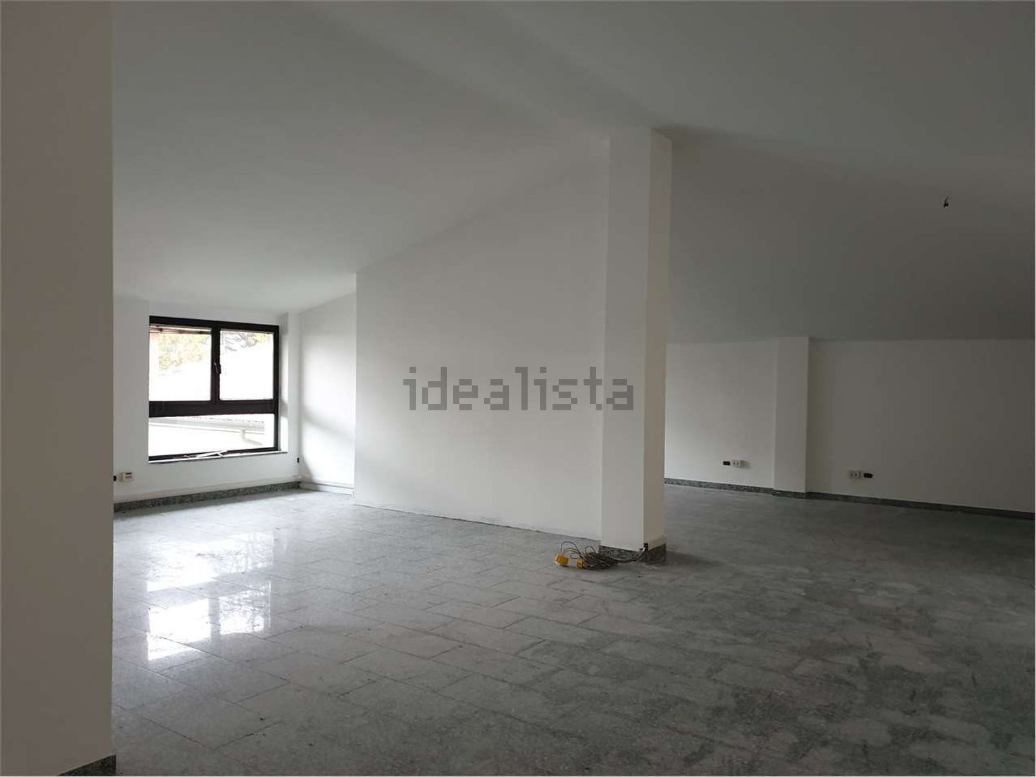 locale di sgombero in affitto a Busto Arsizio