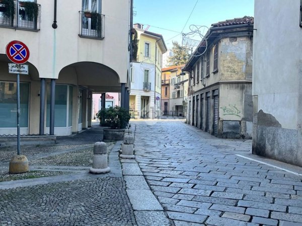 ufficio in affitto a Busto Arsizio
