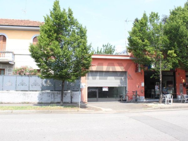 negozio in affitto a Busto Arsizio
