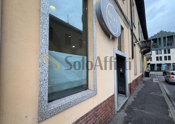 negozio in affitto a Busto Arsizio