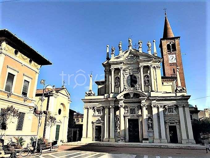 negozio in affitto a Busto Arsizio