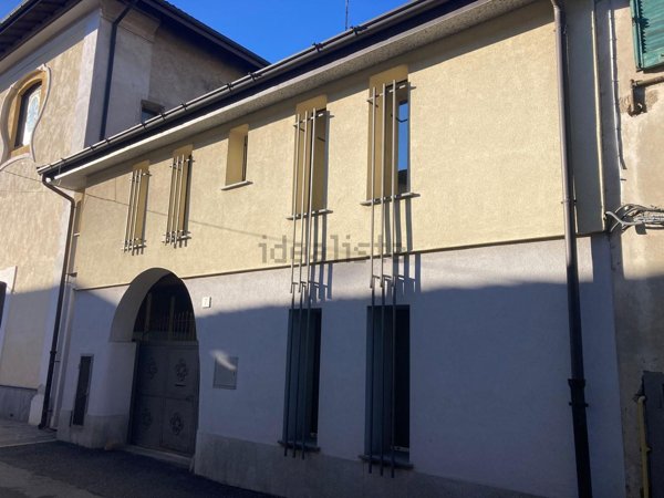 appartamento in affitto a Busto Arsizio in zona Borsano