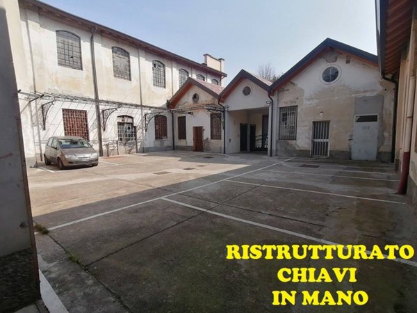 intera palazzina in affitto a Busto Arsizio