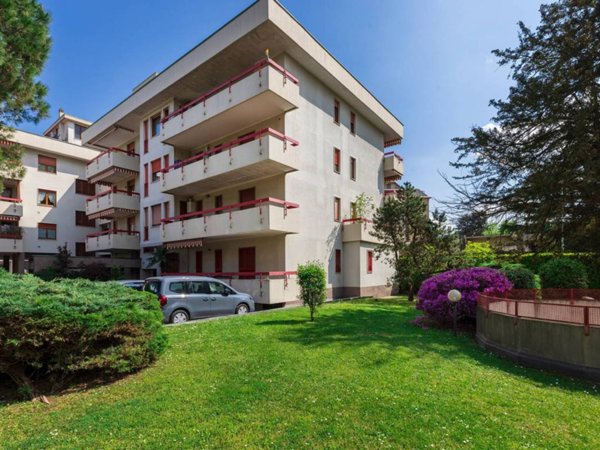 appartamento in affitto a Busto Arsizio in zona Borsano