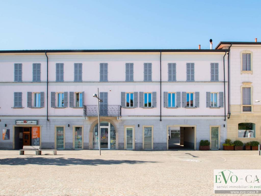 ufficio in affitto a Busto Arsizio