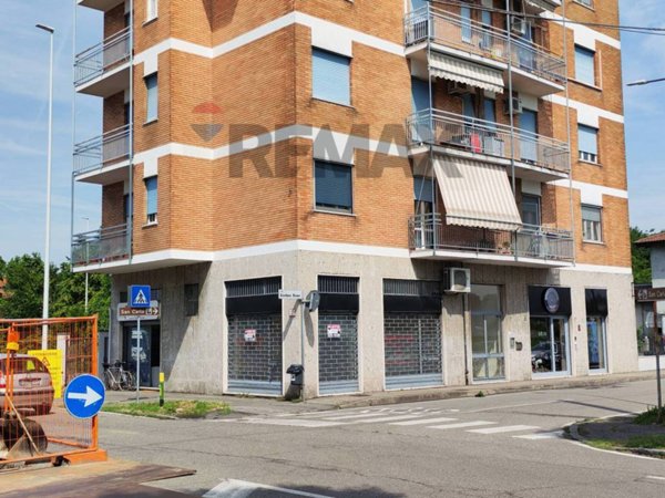 negozio in affitto a Busto Arsizio