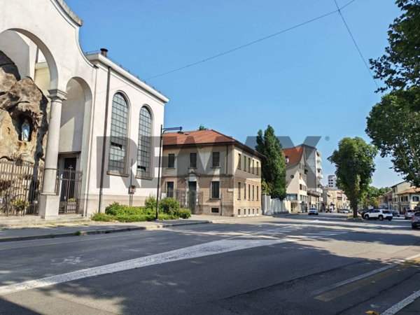 ufficio in affitto a Busto Arsizio