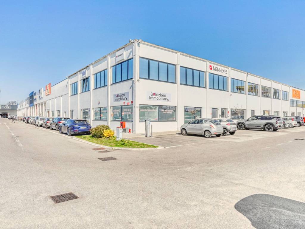 ufficio in affitto a Busto Arsizio