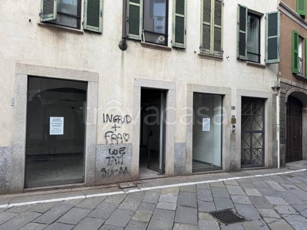 negozio in affitto a Busto Arsizio