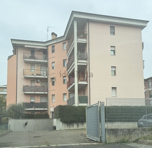 appartamento in affitto a Busto Arsizio in zona Borsano