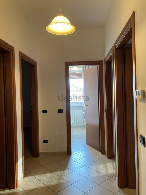 appartamento in affitto a Cairate