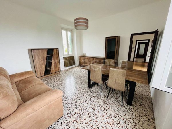 appartamento in affitto a Cairate in zona Bolladello